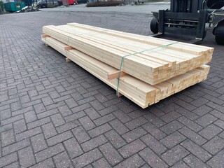 Ca. 72x Vuren Latten Geschaafd, 32x58mm, lengte 420cm